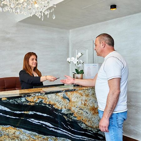 Petar And Pavel Hotel & Relax Center Ahyolu Dış mekan fotoğraf