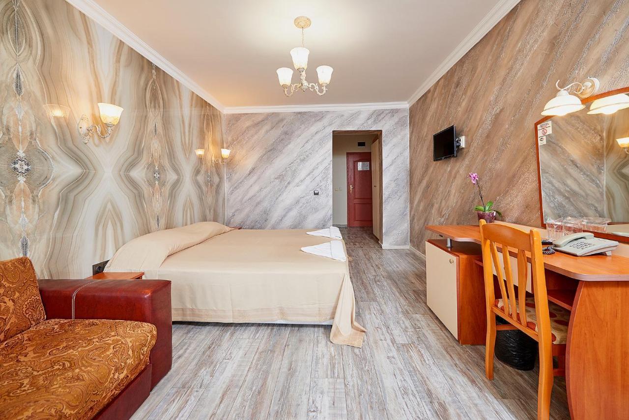 Petar And Pavel Hotel & Relax Center Ahyolu Dış mekan fotoğraf