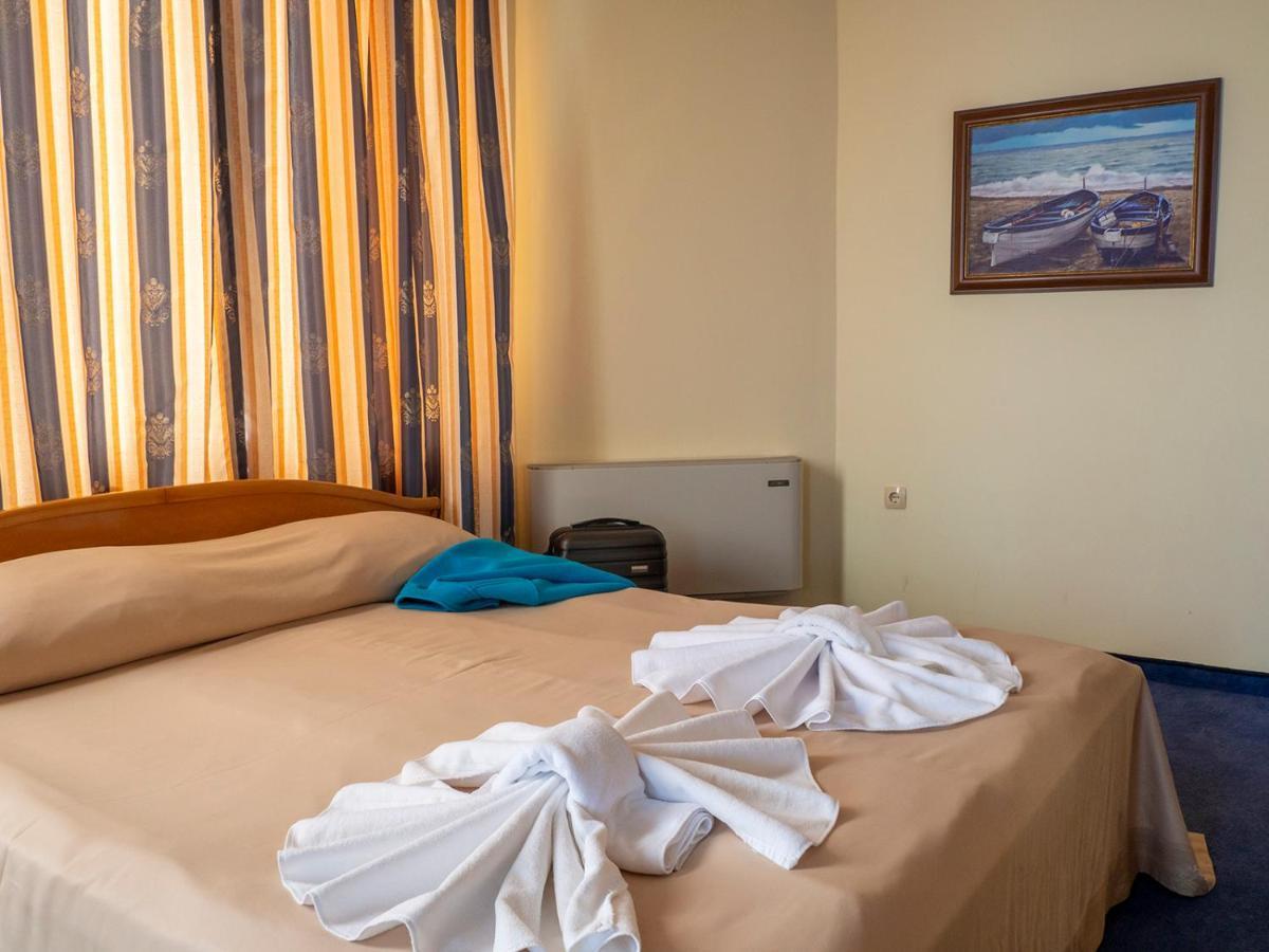 Petar And Pavel Hotel & Relax Center Ahyolu Dış mekan fotoğraf