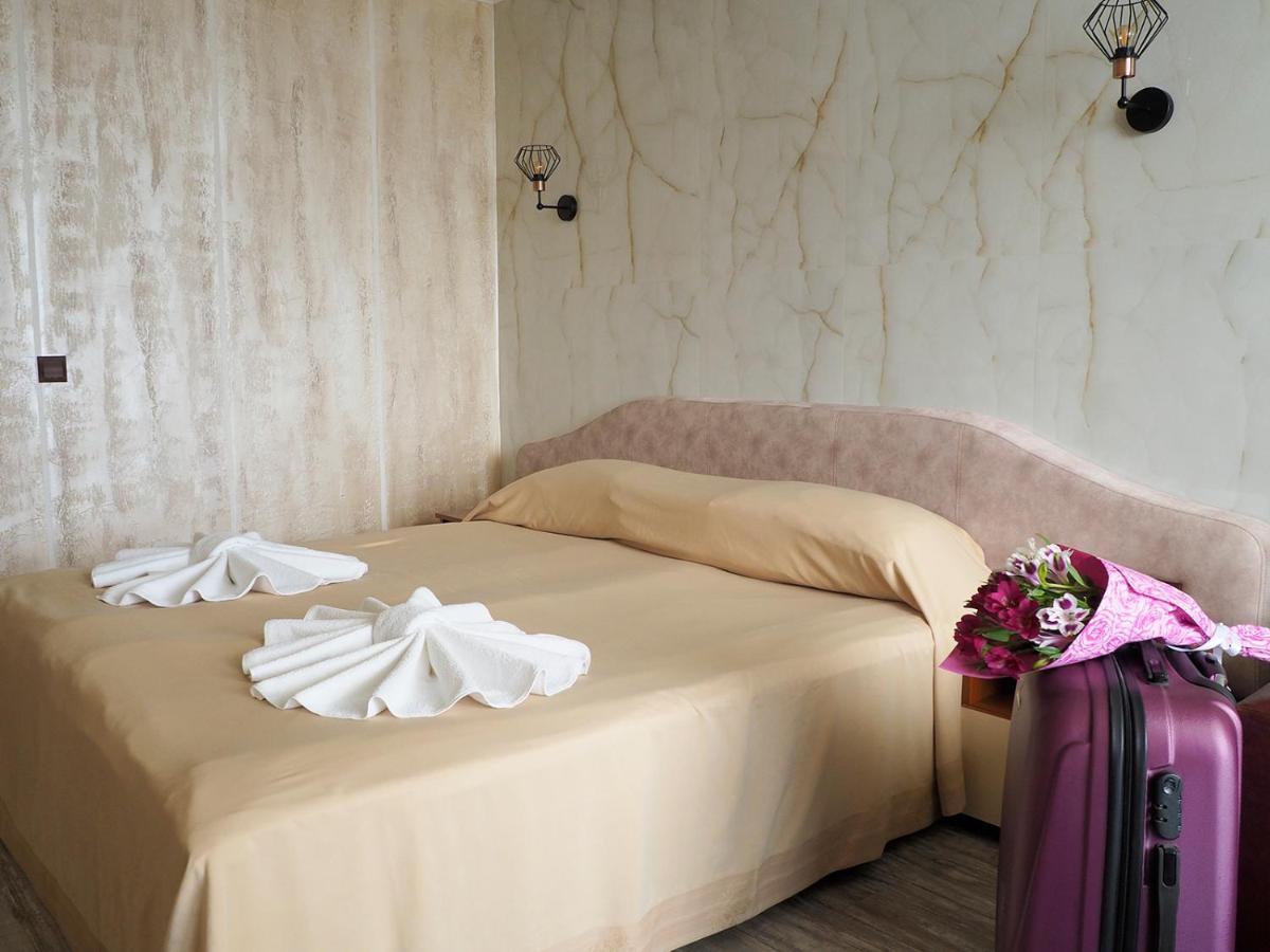 Petar And Pavel Hotel & Relax Center Ahyolu Dış mekan fotoğraf