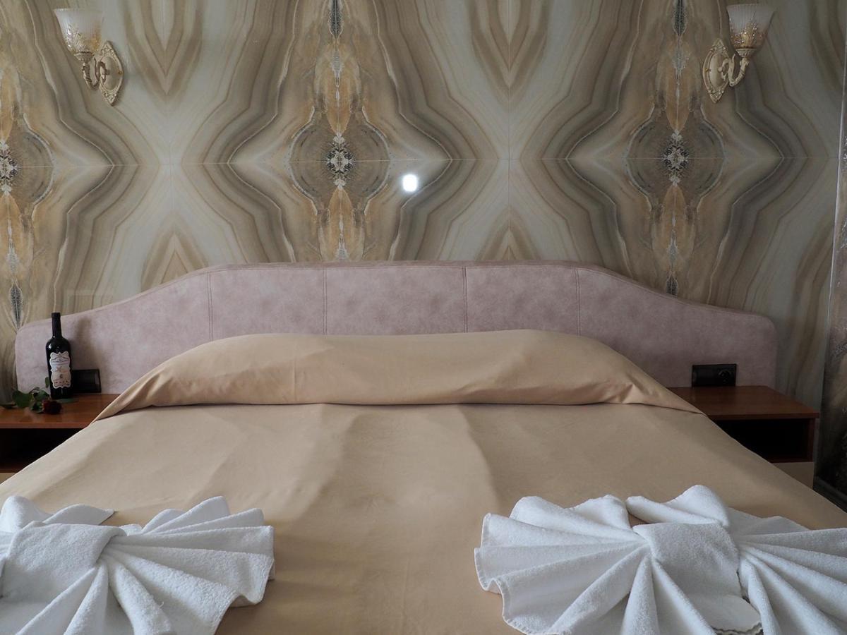 Petar And Pavel Hotel & Relax Center Ahyolu Dış mekan fotoğraf