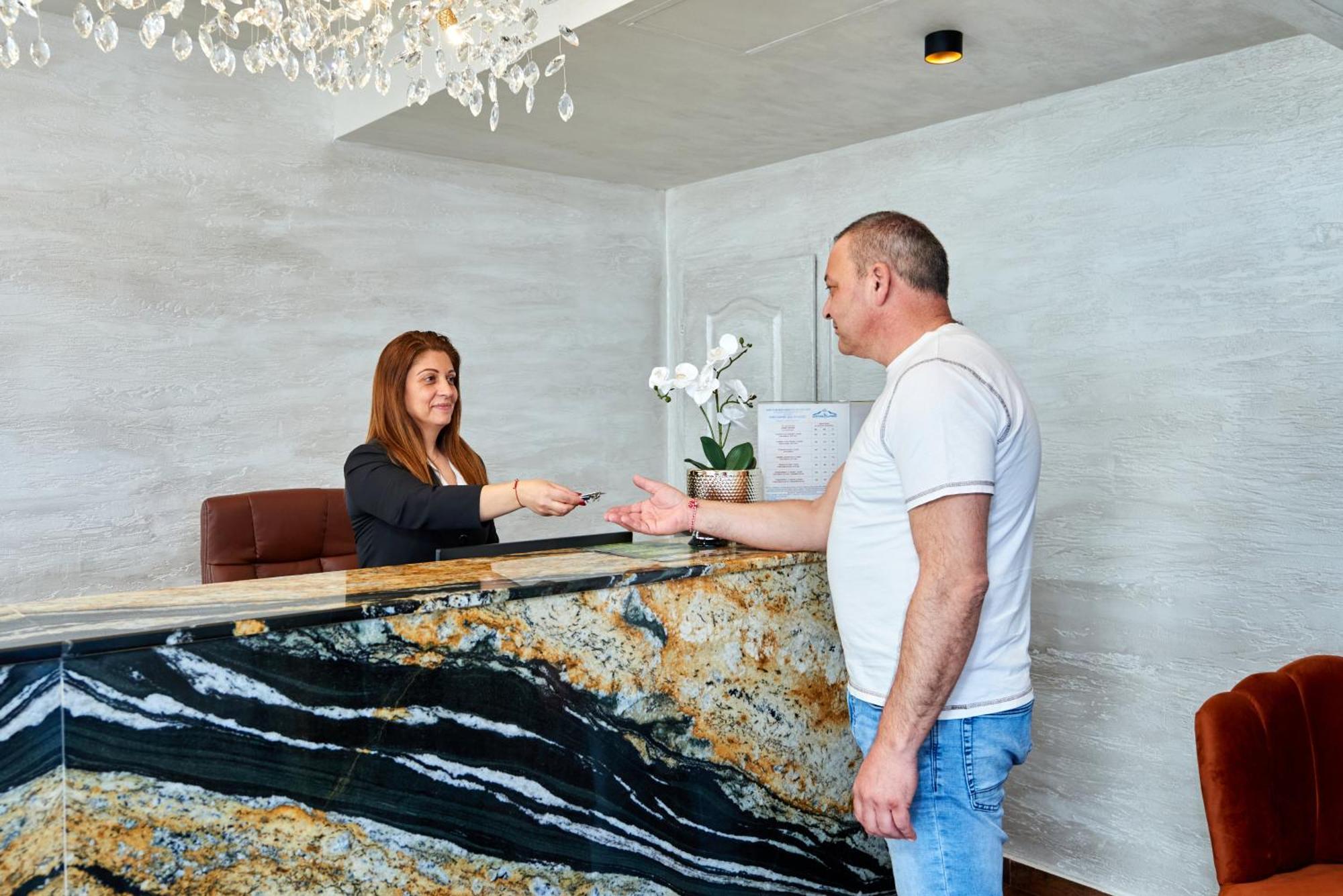 Petar And Pavel Hotel & Relax Center Ahyolu Dış mekan fotoğraf